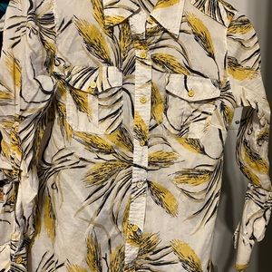 Tory Burch wheat yellow and white button down top fits like a 0 or 2